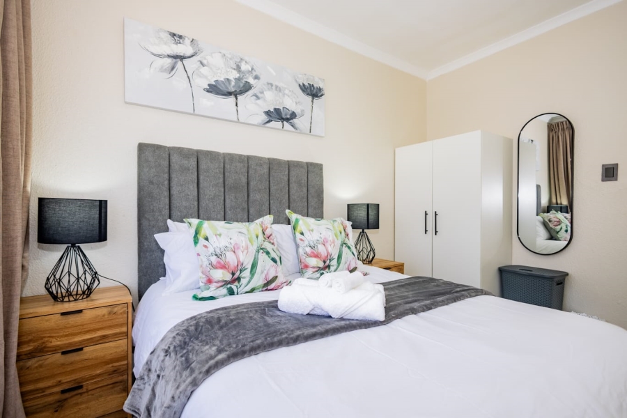 To Let 3 Bedroom Property for Rent in Protea Heights Western Cape